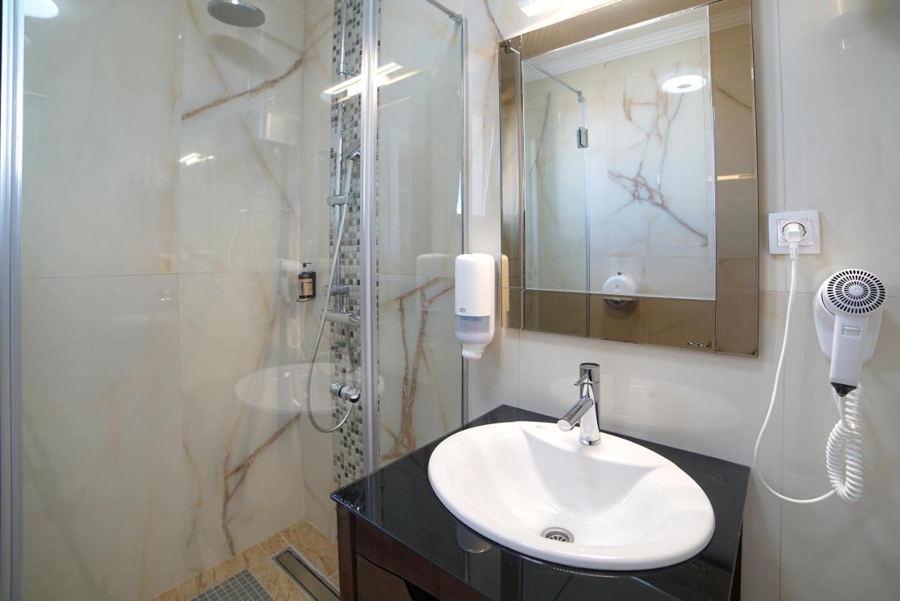 Adonis Apartman 305 兹拉蒂博尔 外观 照片